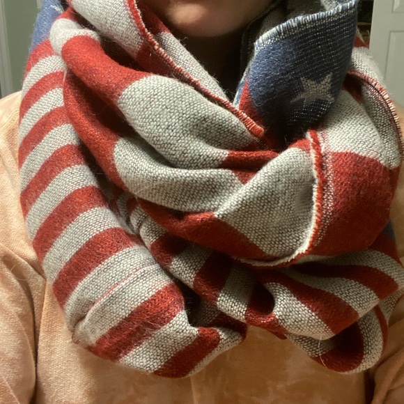 Accessories - American flag infinity scarf
